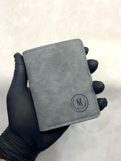 Men’s Classic Leather Wallet – Premium Quality